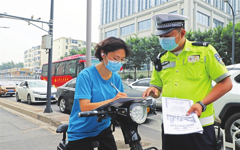 抓源頭 優技術 強隊伍 我市全力營造道路運輸安全環境